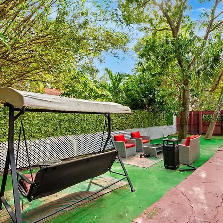 A Pousada Crocodhouse Early Check In Eight Years Hosting Fort Lauderdale Exterior foto