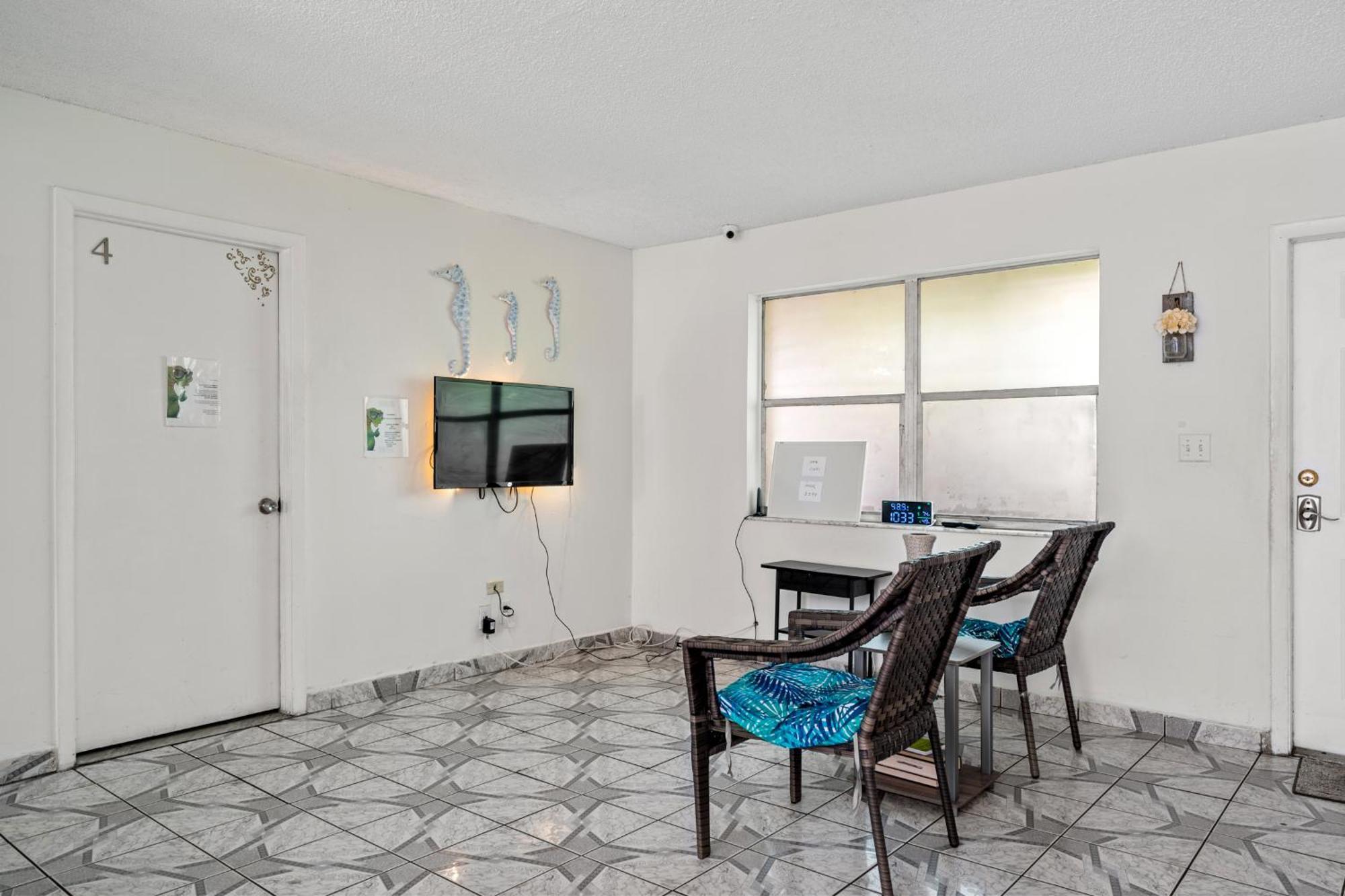 A Pousada Crocodhouse Early Check In Eight Years Hosting Fort Lauderdale Exterior foto